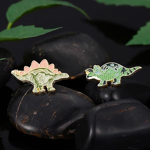 Grepas Quà Tặng tùy biến phim hoạt hình Khủng long Triceratops ve áo <span class=keywords><strong>pins</strong></span> - Product Image 3
