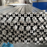 Profilé d'extrusion en aluminium à fente en T personnalisé 2525, anodisé blanc 6063-T5, cadre en aluminium industriel, service de perçage et d'usinage CNC