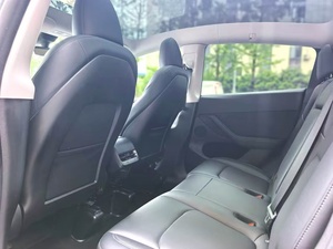 Modelo Y 2023 Usado, SUV de Largo Alcance, 5 Plazas, Volante a la Izquierda, Asientos de Cuero, Interior Oscuro, Neumáticos R21, Estándar de Emisiones Vi - Product Image 2