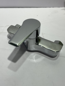 Set Rubinetto Doccia Monocomando Miscelatore Doppio <span class=keywords><strong>Acqua</strong></span> Calda/Fredda con Valvola in Ceramica Nascosta in Zinco, Finitura Lucida, per Appartamento - Product Image 5