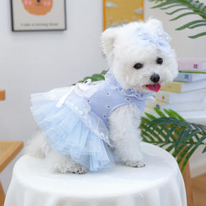 ऑनस्टेप निर्माता ग्रीष्मकालीन नीले धुंध कुत्ते परिधान पॉलिएस्टर कपड़े वेलेंटाइन के दिन के लिए सादे सामान के साथ पॉलिएस्टर कपड़े - Product Image 2