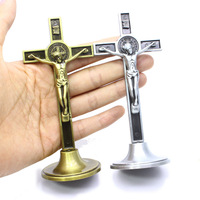 Crucifix rouge argenté antique fait à la main décorations religieuses JC vente en gros écologique catholique métal artisanat croix pour cadeaux