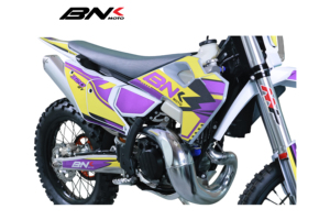 รถมอเตอร์ไซค์วิบาก BNK HS-320 2T() สมรรถนะสูง 300 ซีซี เครื่องยนต์สองจังหวะ รุ่นใหม่ ความเร็ว 45-80 กม./ชม. ระบายความร้อนด้วยน้ำ - Product Image 4