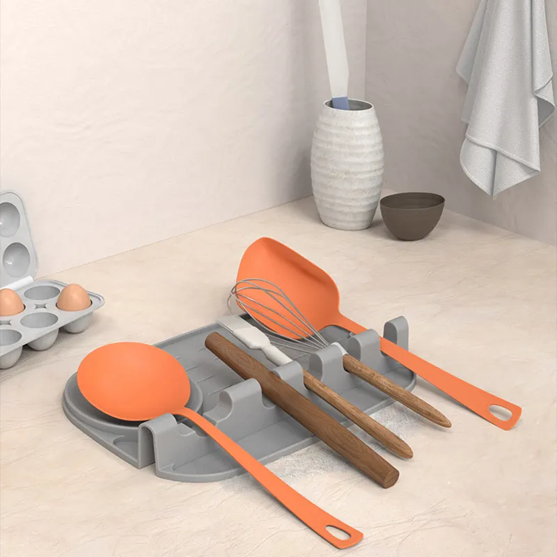 Tempat peralatan dapur untuk sendok sandaran peralatan silikon dengan bantalan tetes untuk berbagai peralatan