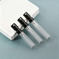 Flacons de parfum miniatures portables en verre transparent de 1 ml, 1,5 ml, 2 ml, 2,5 ml avec pompe pulvérisatrice pressurisée pour échantillons cosmétiques