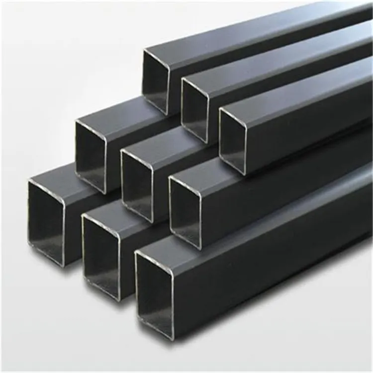 Astm A36 SS400 S235jr Section creuse en métal fer laminé à chaud sans soudure/soudé/doux/ERW/noir/tube de tuyau en acier carré au carbone