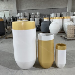 Grande barattolo per <span class=keywords><strong>piante</strong></span> da esterno, casa e giardino vaso di fiori frp urns, su misura in fibra di argilla per esterni vasi da giardino - Product Image 3