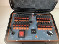 Système de tir de feu d'artifice séquentiel professionnel de 1200 groupes 24 queues transmetteur étanche télécommande gâteau pyrotechnique en plastique