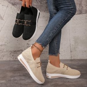 Chaussures décontractées à enfiler pour femmes avec chaîne métallique décorative, plateforme en maille respirante, grandes tailles, pour la marche quotidienne - Product Image 2