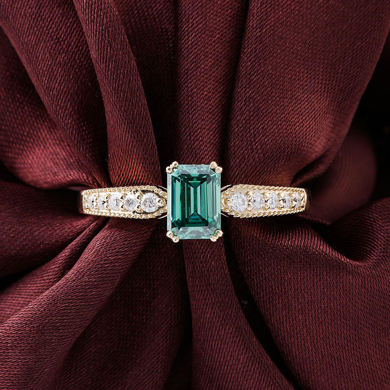 แหวนเพชรโมอิสซาไนต์ทองคำแท้ 10K