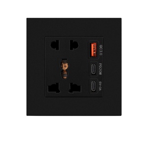 Anh 13A chuyển đổi đôi 3 <span class=keywords><strong>pin</strong></span> 18W 3.1A USB Loại C sạc nhanh với hai đèn và nút, bảng điều khiển máy tính Màu trắng Chất lượng cao - Product Image 3
