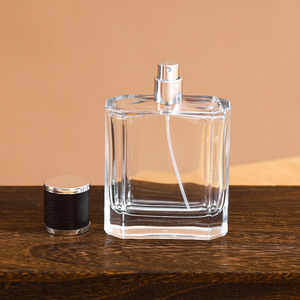 Flaconi di profumo vuoti all'ingrosso da 30ml 50ml 100ml in vetro, ricaricabili, con logo personalizzato. - Product Image 4