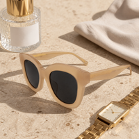 Lunettes de soleil polarisées de luxe personnalisées avec logo, monture en acétate, verres UV400, lunettes de créateur pour hommes et femmes, idéales pour la conduite quotidienne et les trajets.