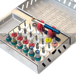 Kit de 25 Piezas de Brocas Manuales Universales para Implantes Dentales de Titanio y Acero Inoxidable con Certificación CE de Raw to Fine - Product Image 2