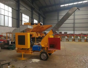 Déchiqueteuse forestière 55hp Wood Chipper Machine à vendre pour déchiqueter les branches de grumes Moteur à haut rendement - Product Image 1