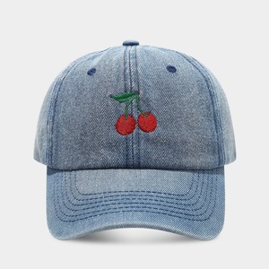Gorra de Béisbol de Algodón de 6 Paneles Personalizada con MOQ Bajo, Logotipo Bordado en Denim Cherry, Unisex, Precio de Fábrica, Alta Calidad, Deportiva, para Exteriores - Product Image 1