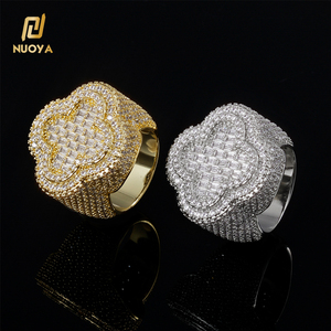NUOYA Hip-Hop Vierblättriger Kleeblatt-<span class=keywords><strong>Ring</strong></span> mit Baguette-Schliff Zirkonia, 18K Vergoldet, Luxus-Schmuckgeschenk für Männer und Frauen - Product Image 3