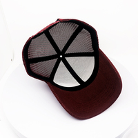 Casquette de camionneur unisexe personnalisée OEM, maille respirante, logo brodé 3D, casquette de baseball à 6 panneaux, drapeau américain, fête en plein air, tissu en chevrons