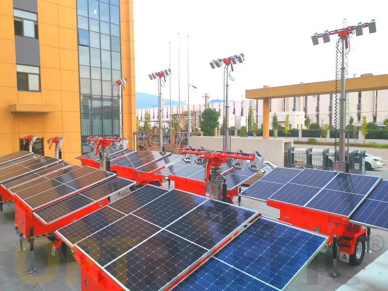 Le mât hydraulique de tour légère solaire de puissance a mené des panneaux solaires escamotables de lumières