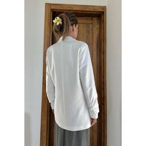 Veste en satin blanc écologique à manches longues, minimaliste, anti-rides, pour femme - Product Image 1