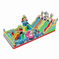 Château gonflable intérieur grand centre commercial château vilain pour enfants coussin d'air trampoline aire de jeux carré décrochage gonflable