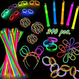Parlak çubuk kolye s toplu parti paketi çocuklar ve yetişkinler için parti Glow parti parlak çubuk kolye seti