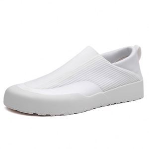 Nouvelles Chaussures de Sport Blanches Personnalisées de Haute Qualité pour Hommes – Baskets Décontractées Souples à Enfiler, Design de Luxe, Tricotées et Épaisses - Product Image 1