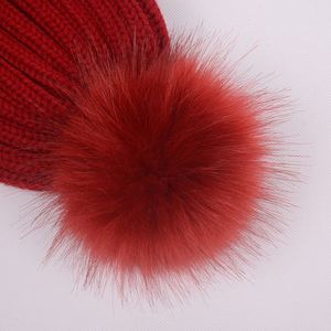 Chapeau en laine mélangée personnalisé avec logo, bonnet d'hiver chaud tricoté avec pompon, unisexe, broderie 3D jacquard pour la plage et les voyages - Product Image 6
