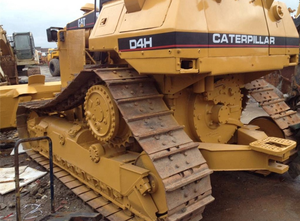 Bulldozer sur chenilles D5H d'occasion avec chaussures de chenilles pour zones paludées, moment de charge élevé 14687KG - Product Image 2