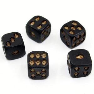 Vente Flash : Dés Noirs Tête de Mort pour Fêtes d'Halloween – Idéaux comme Accessoires de Bar Effrayants et Outils Uniques pour Jeux à Boire - Product Image 5
