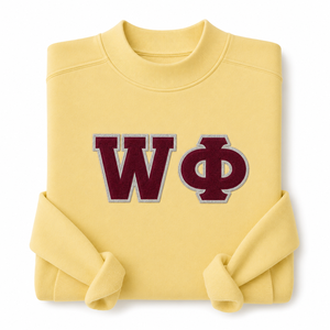 Sweat-shirt à col rond personnalisé en chenille avec lettres grecques et applique en feutre pour cadeau d'initiation universitaire ou de fraternité - Product Image 4