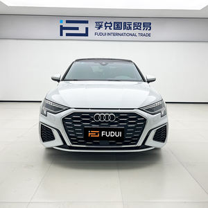 AU-DI 2022 A3L Limusina 1.4TFSI 35TFSI Edición Deportiva de Moda, Volante a la Izquierda, Cuero, R18 Oscuro, Sedán Usado - Product Image 2