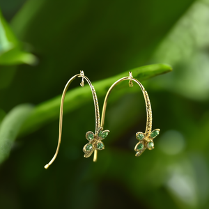 Pendientes de Moda con Diseño de Flor y Gema Verde, Acero Inoxidable 316L con Baño de Oro PVD - Product Image 3