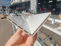 Machine de production de profilés d'angle en plastique pour la décoration intérieure et la construction