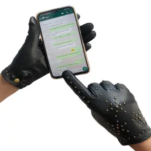 BSCI Factory New Style Rivet Touch Screen Leather Gloves