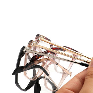 신제품 <span class=keywords><strong>2026</strong></span> TR90 컴퓨터 안경테 투명 갈색 광학 안경 블루라이트 차단 클래식 스타일 즉시 배송 - Product Image 3