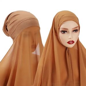 Nero di lusso islamico <span class=keywords><strong>Bandana</strong></span> <span class=keywords><strong>donna</strong></span> semplice Chiffon musulmano Hijab copricapo istantaneo da <span class=keywords><strong>donna</strong></span> cappellini a tubo per la primavera - Product Image 2