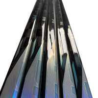 Fabricant de bâtons de hockey sur glace en fibre de carbone à intégration verticale, OEM/ODM complet, étiquette privée personnalisée, vente en gros en vrac, légers