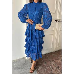 Vestido de Noche Saks Valon Azul de Gasa con Capas, Cuello Alto y Corte en A - Product Image 2