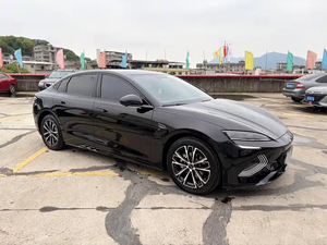 Vehículos eléctricos usados 2025 BYD Seal 510 Edición Navegación Inteligente Volante a la Izquierda 510km RWD Vehículo Deportivo Eléctrico Usado BYD Autos Usados en Venta - Product Image 2