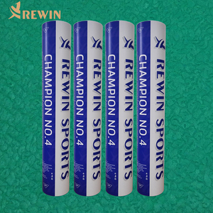 Volant de <span class=keywords><strong>badminton</strong></span> en plumes de canard de haute qualité pour joueur professionnel CHAMPION NO.4, entièrement en plumes de canard naturelles, blanc. - Product Image 3