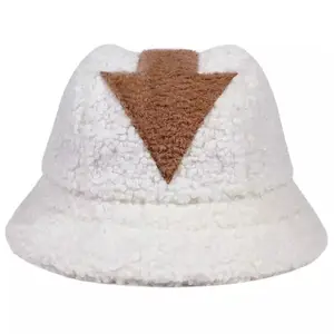 Chapéu de lã de cordeiro, chapéu de lã de pele falsa para inverno, quente, flecha, símbolo impresso, chapéu de balde, mulheres, chapéus de maré, topo plano