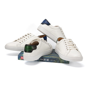 Scarpe Classiche Retrò da Uomo in Vera Pelle, Bianche, con Suola Piatta da 3 cm, Comode per Camminare - Product Image 3