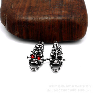 Yunnique-collar con colgante de calavera mecánica, de acero inoxidable, con ojos rojos, estilo gótico, joyería para hombre - Product Image 5