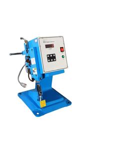 Machine tout-en-un silencieuse pour la découpe, le sertissage et le rivetage de bandes de cuivre, pour le traitement des fils, y compris les câbles LED et les fils de tuyauterie - Product Image 1