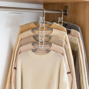 D5559 Cintres à vêtements multi-niveaux en métal pour pulls et manteaux, gain de place, antidérapants avec rembourrage en mousse, pour t-shirts et chemisiers - Product Image 2