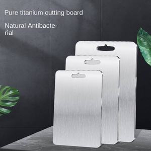 Papan Pemotong Multifungsi <span class=keywords><strong>Titanium</strong></span> Murni GR1 ASTM B265 Tebal Anti Jamur Dua Sisi, Digulung Panas, untuk Daging, Buah, dan Rumah Tangga - Product Image 1