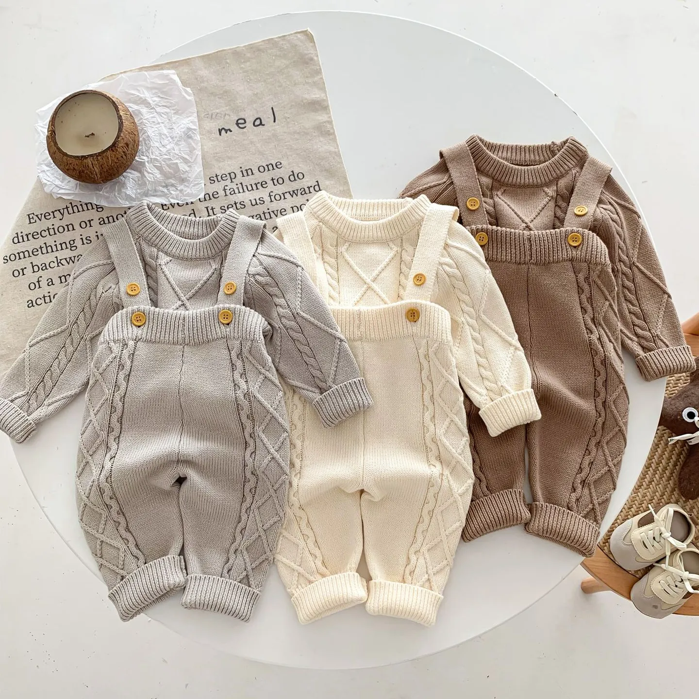 Conjunto de roupas unissex para bebês primavera personalizado 100% algodão orgânico conjunto de calças e suéter de malha para bebês
