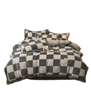 Juego de Cama de Felpa de Doble Cara con Patrón de Cuadrícula Minimalista, Funda de Edredón de Terciopelo de Leche y Forro Polar Coral, Agradable al Tacto y con Retención de Calor - Product Image 1