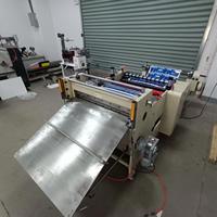 Machine de découpe transversale automatique à moteur servo électrique pour rouleaux de papier avec emballage en cartons et matériaux en bois